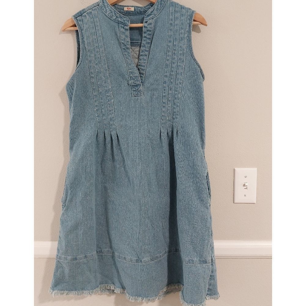 Reba denim dresss with pockets